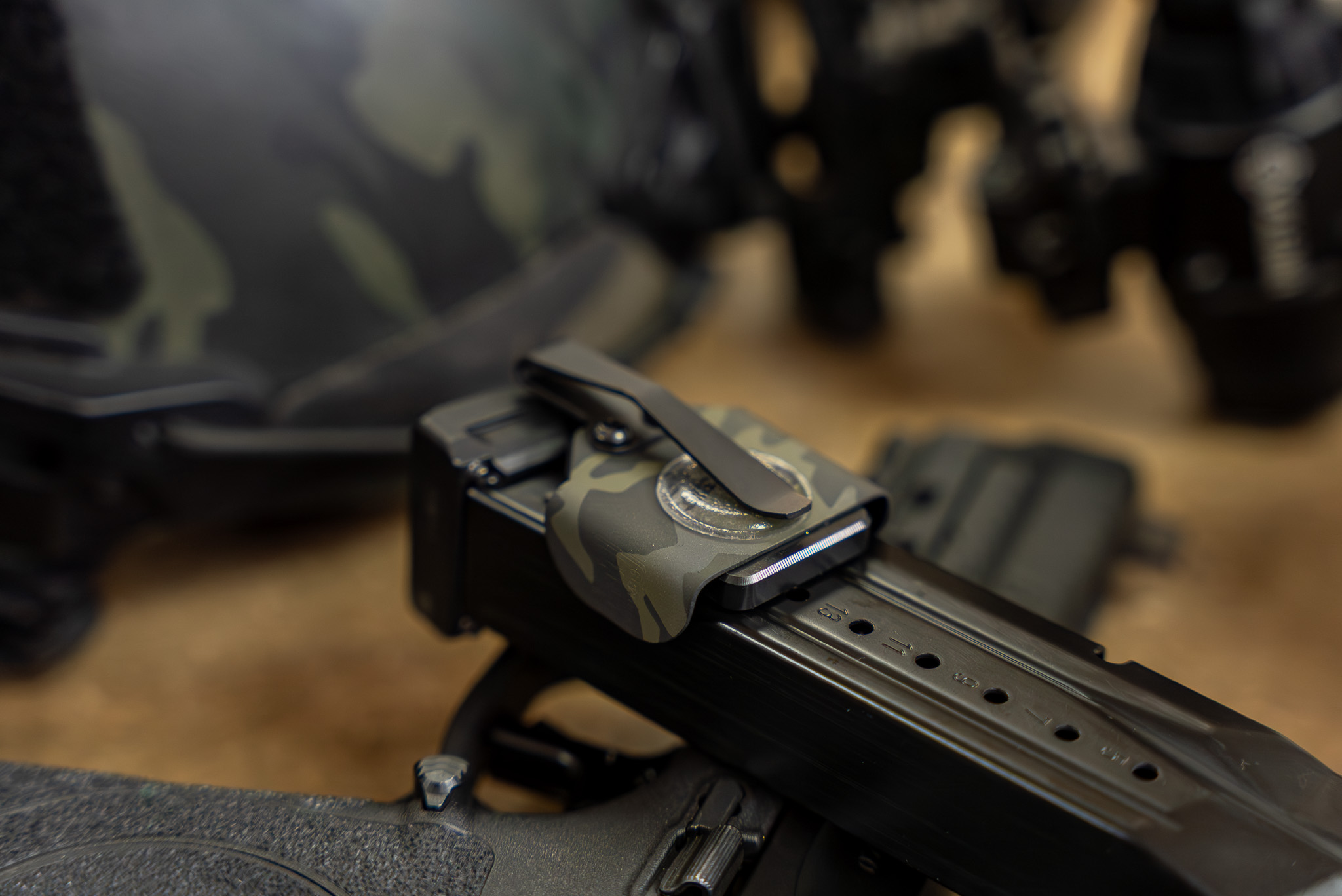 NeoMag Gen 2 — Black Multicam - Image 2